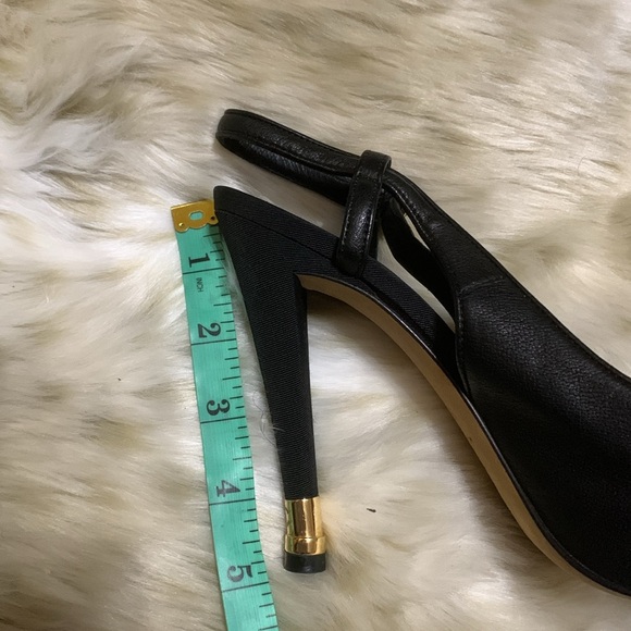 Chanel Slingback Heels 👠 - Picture 4 of 10